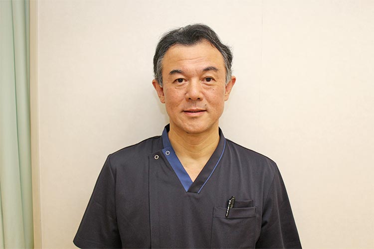 院長 粉川 信義